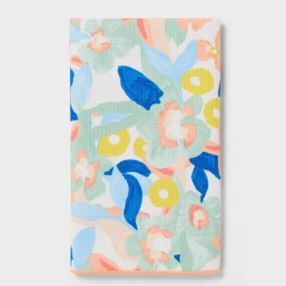 2!!!! ROOM ESSENTIALS NWT quick dry waffle hand towel set -houndstooth/floral